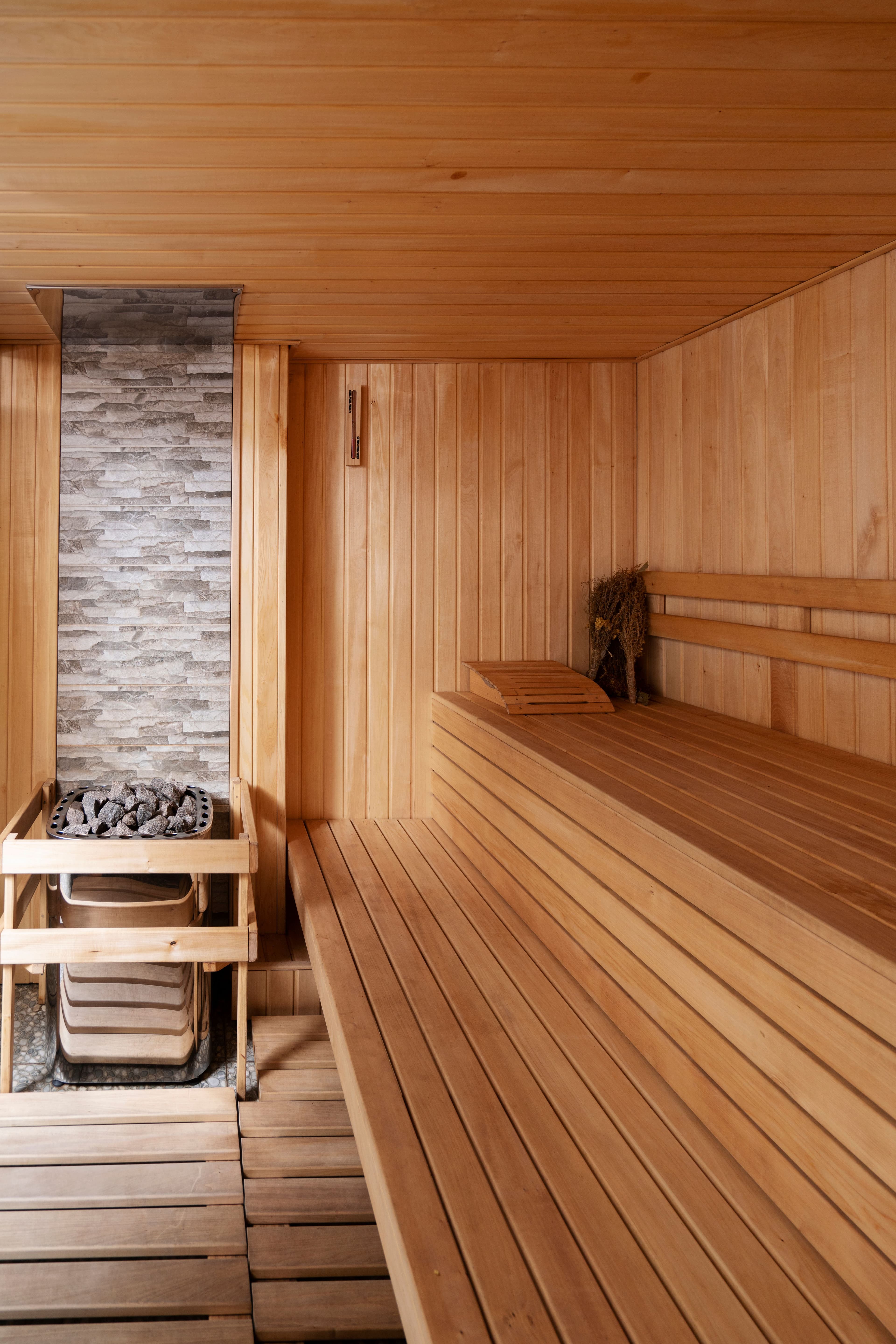 Saunas Condominiais: Manutenção de Resistências, Regras e Economia 